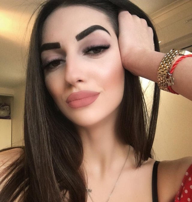 Проcтитутка Эвелина